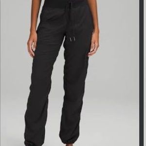 lululemon size 4 dance studio pants